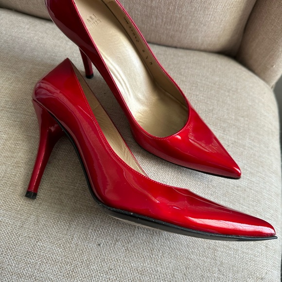Stuart Weitzman Red Patent Leather Shoes 8.5 - Picture 4 of 4